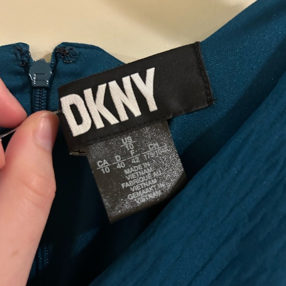 DKNY women’s sleeveless Cowlneck gathered midi dress- NWT - Picture 6 of 8